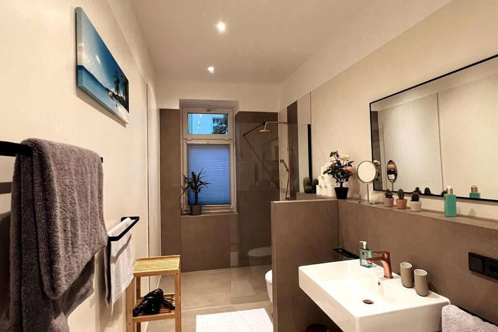Soul-Apartment Terrasse Privat-Parkplatz Boxspringbett 55Zoll Tv Wlan Leipzig Luaran gambar